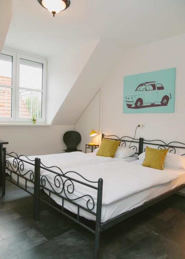 Gaestehaus Vigliarolo Gewerblich Jedes Zimmer Eigenes Bad Gemeinschaftskueche Elmshorn Bagian luar foto
