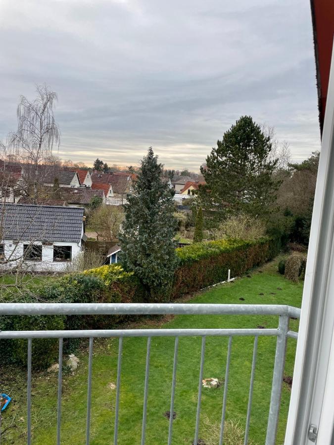 Gaestehaus Vigliarolo Gewerblich Jedes Zimmer Eigenes Bad Gemeinschaftskueche Elmshorn Bagian luar foto